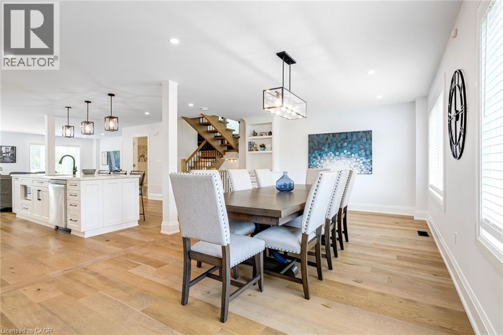 5199 Broughton Crescent, Burlington, Ontario  L7L 3C1 - Photo 5 - 40805704