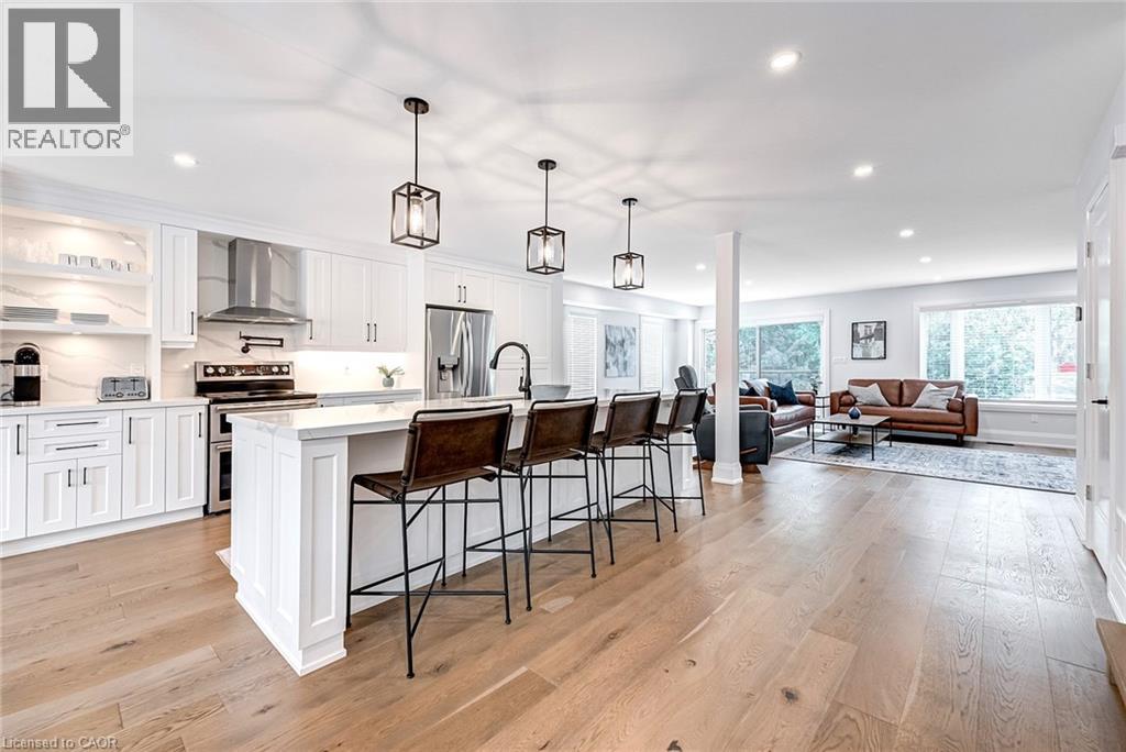 5199 Broughton Crescent, Burlington, Ontario  L7L 3C1 - Photo 9 - 40805704