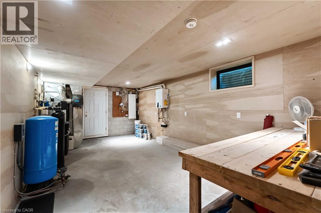 154 Middletown Road, Dundas, Ontario  L9H 5E1 - Photo 37 - 40805584