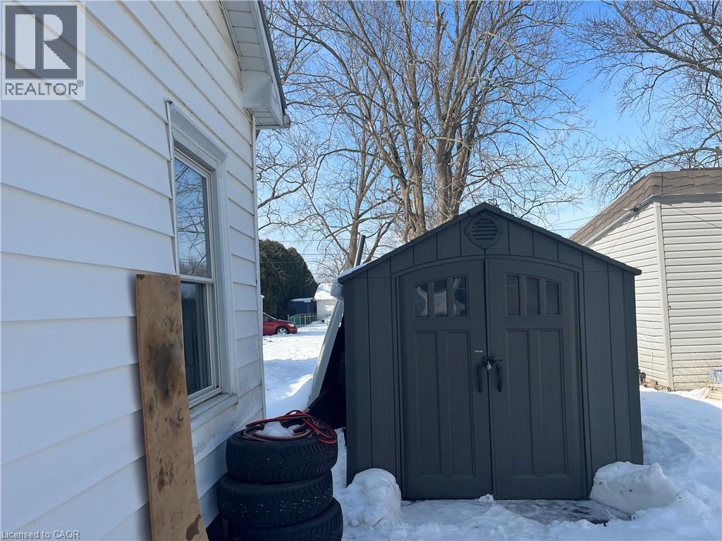 152 Elm Street, Bothwell, Ontario  N0P 1C0 - Photo 3 - 40805519