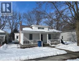 152 ELM Street, Bothwell, Ontario