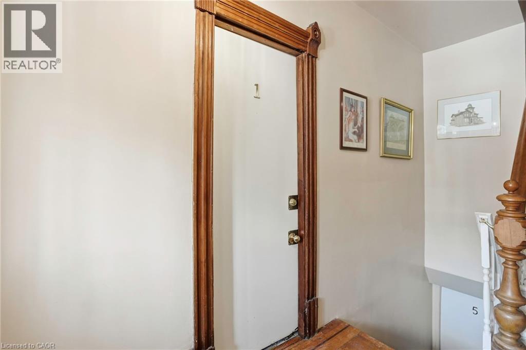 27 Ontario Avenue, Hamilton, Ontario  L8N 2X1 - Photo 4 - 40802078