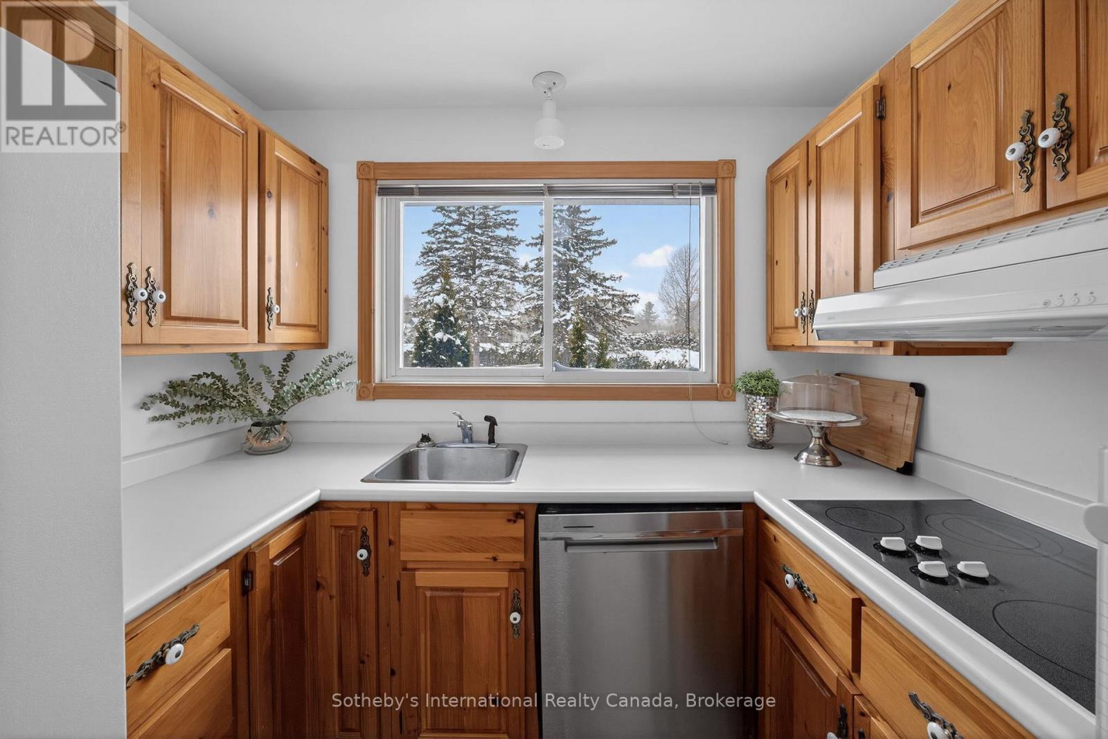 1420 Tiny Beaches Road N, Tiny, Ontario  L9M 0H3 - Photo 13 - S12796382