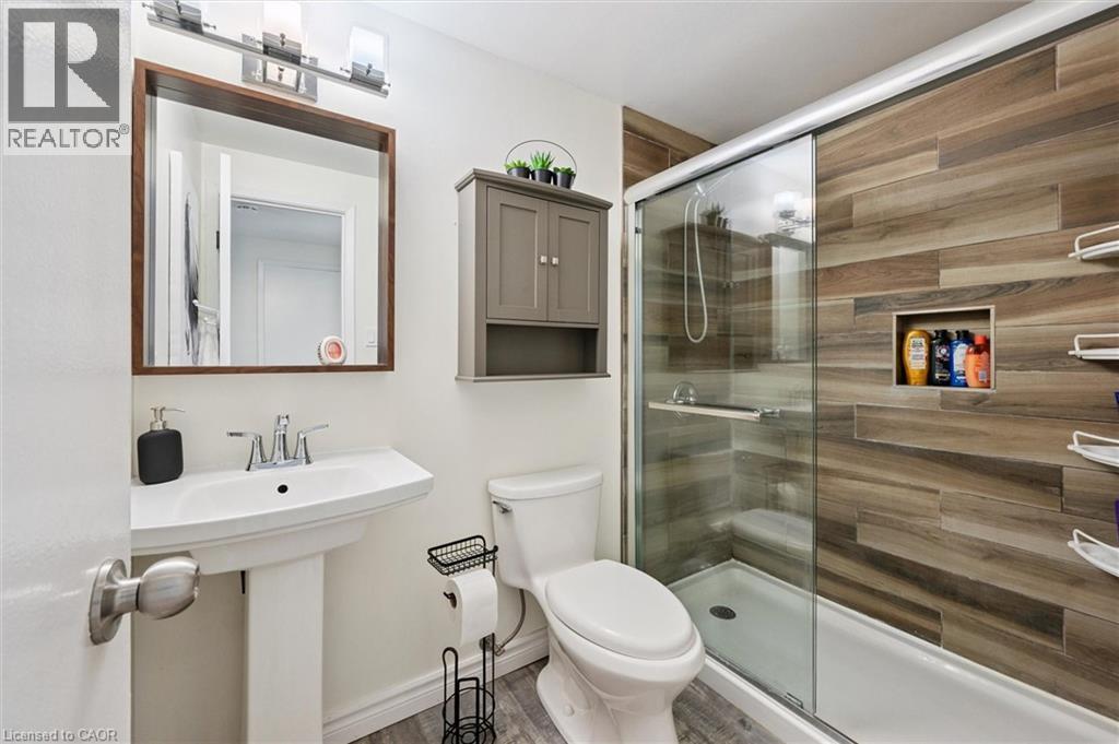 120 Country Club Drive Unit# 9, Guelph, Ontario  N1E 3K7 - Photo 26 - 40805882