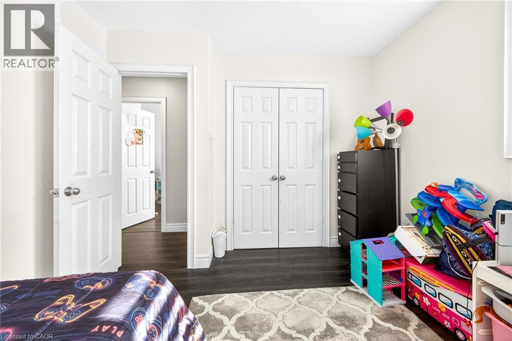 9 Bayside Avenue, Hamilton, Ontario  L8H 7B3 - Photo 23 - 40805910