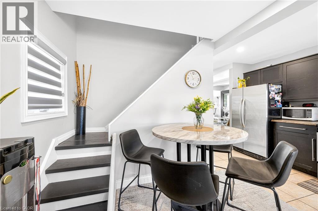 9 Bayside Avenue, Hamilton, Ontario  L8H 7B3 - Photo 24 - 40805910