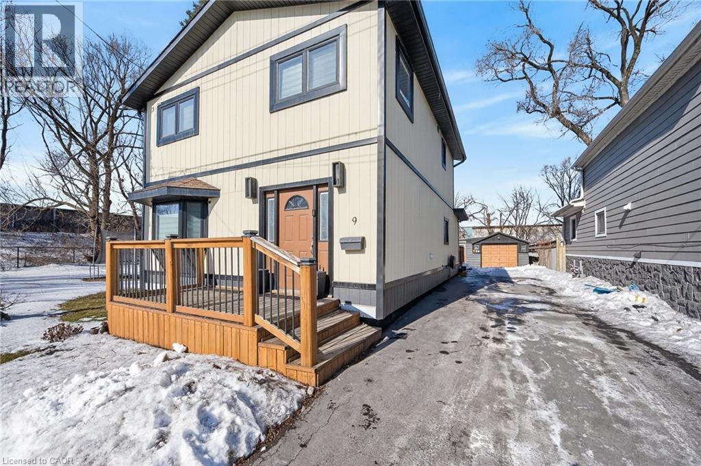 9 Bayside Avenue, Hamilton, Ontario  L8H 7B3 - Photo 41 - 40805910