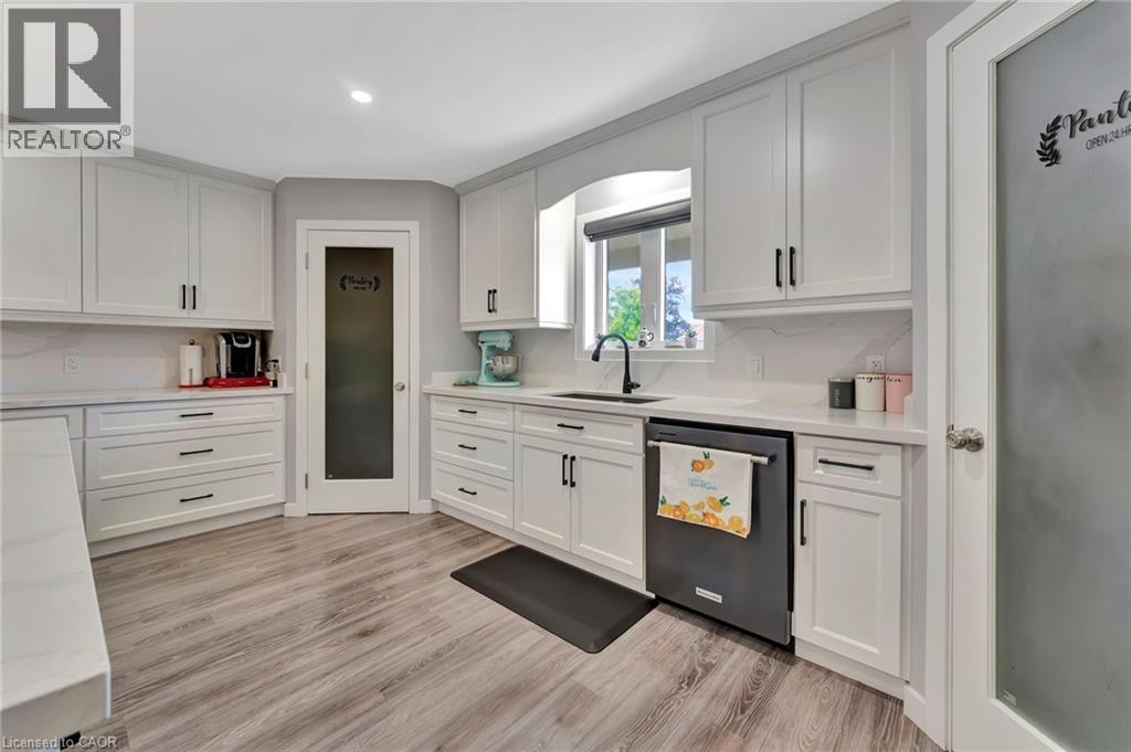 12 Albert Street, Langton, Ontario  N5V 2L8 - Photo 10 - 40801624