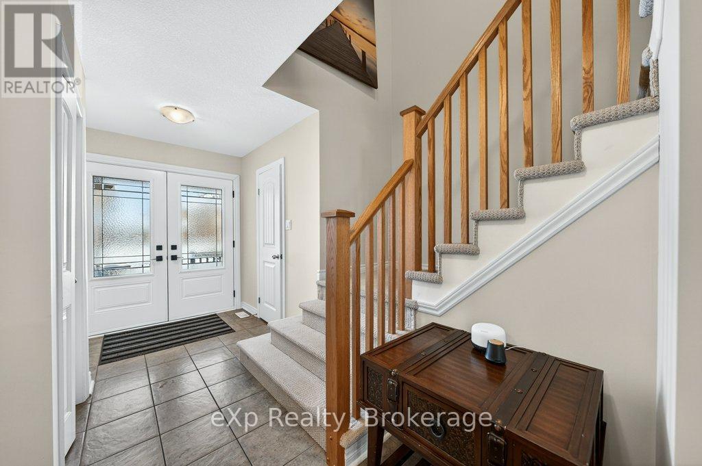 55 Laughland Lane, Guelph, Ontario  N1L 0C9 - Photo 5 - X12798596