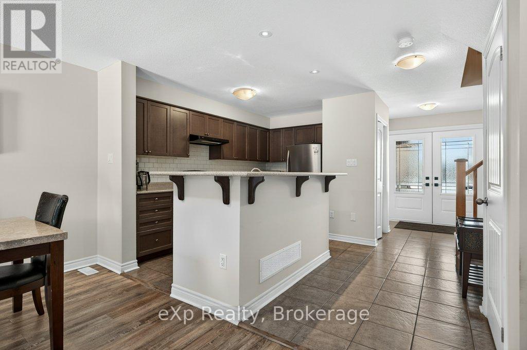 55 Laughland Lane, Guelph, Ontario  N1L 0C9 - Photo 9 - X12798596