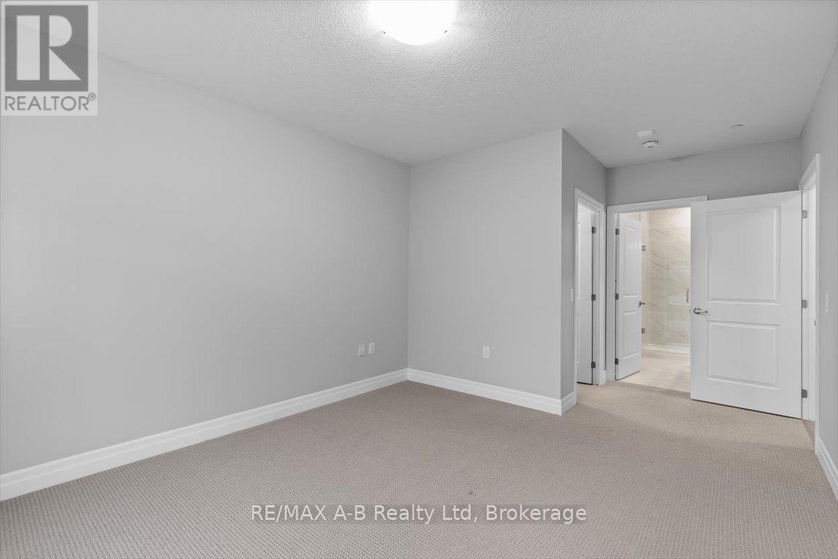 109 - 235 John Street N, Stratford, Ontario  N5A 0H9 - Photo 14 - X12798718