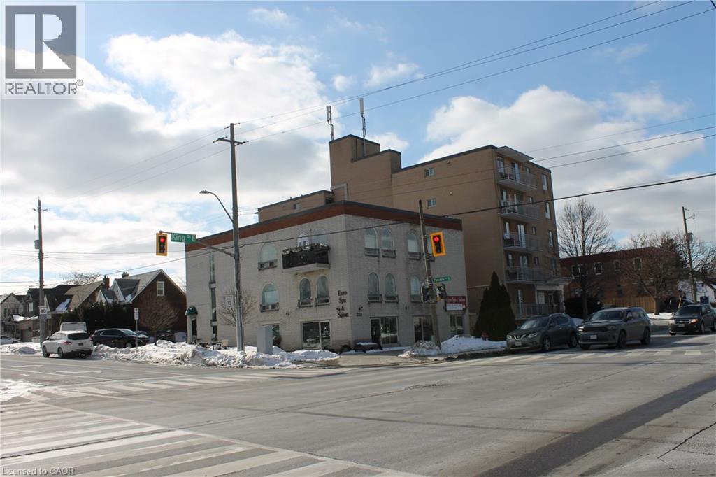 2328 King Street E, Hamilton, Ontario  L8K 1X4 - Photo 4 - 40806022