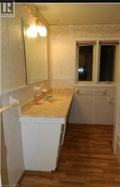 134 Greenbrier Drive, Waterloo, Ontario  N2L 4B5 - Photo 16 - 40806074