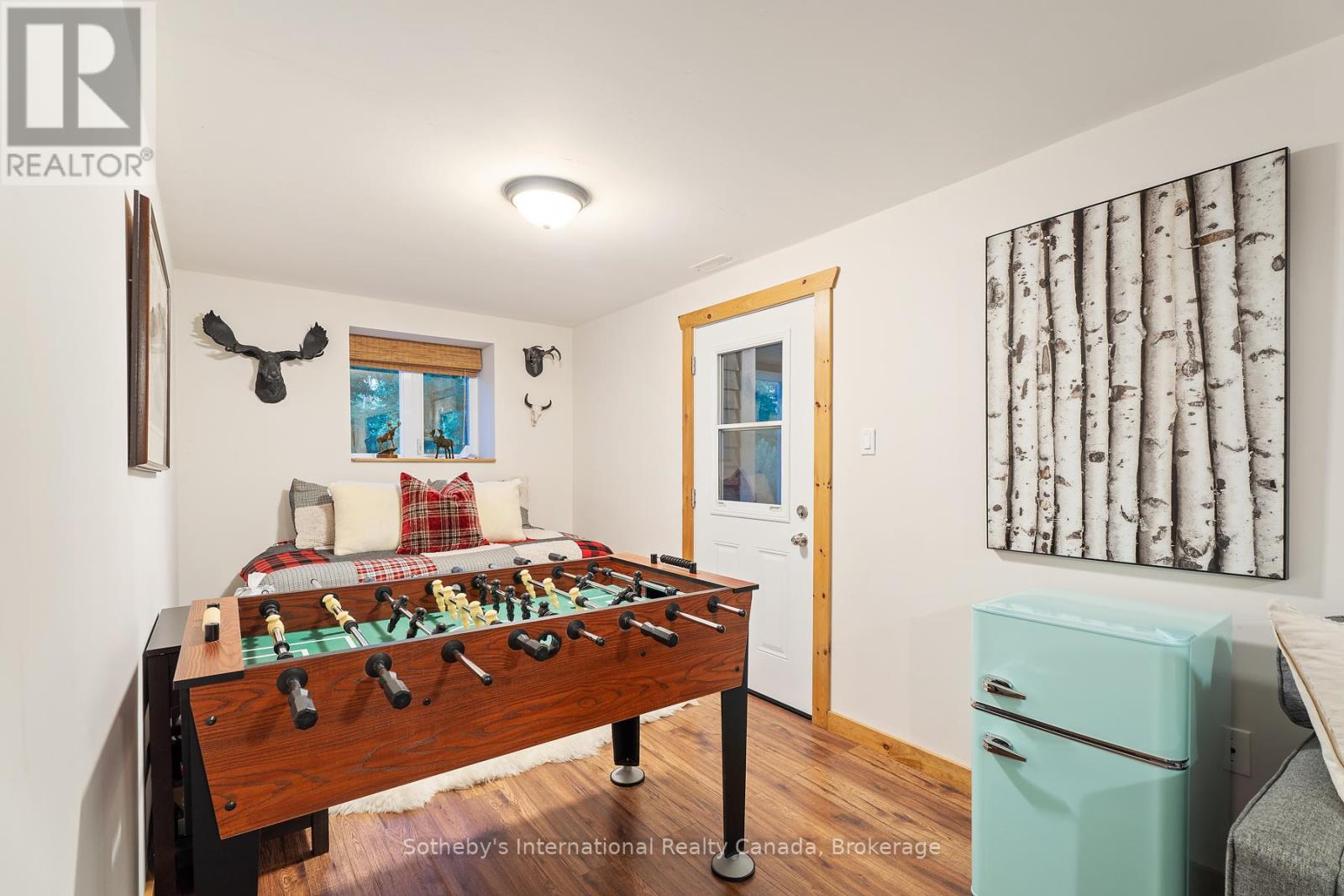 1111 Maplehurst Drive, Lake Of Bays, Ontario  P1H 2J6 - Photo 27 - X12799712