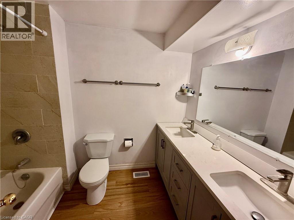 427 Keats Way Unit# 2, Waterloo, Ontario  N2L 5S7 - Photo 17 - 40806165