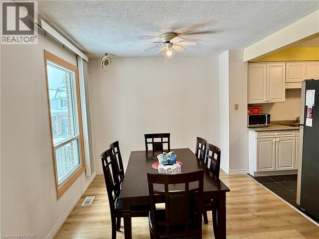 427 Keats Way Unit# 2, Waterloo, Ontario  N2L 5S7 - Photo 9 - 40806165