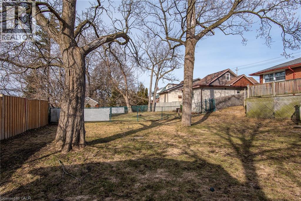 120 Fourth Avenue, Kitchener, Ontario  N2C 1N8 - Photo 10 - 40806209