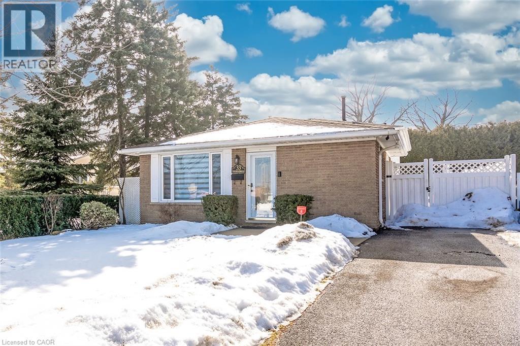 33 GEMINI Drive, Hamilton, Ontario