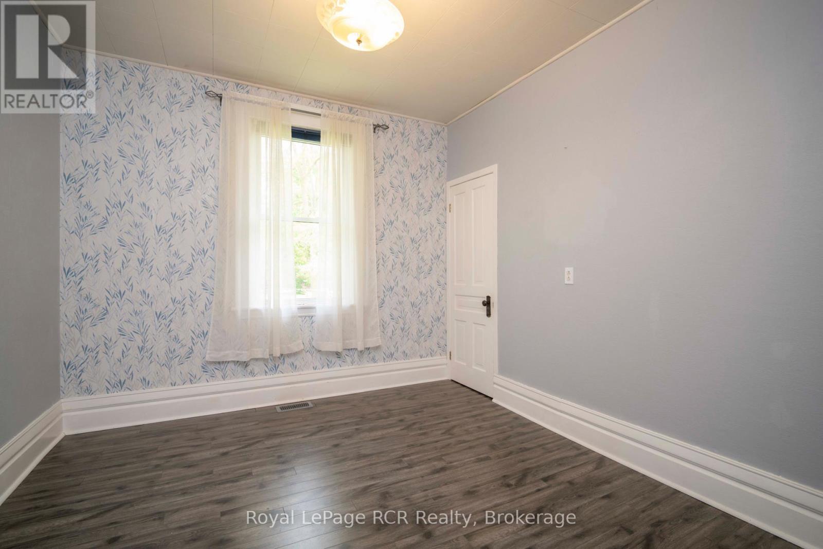 429 Havelock Street, Huron-Kinloss, Ontario  N0G 2H0 - Photo 16 - X12802858