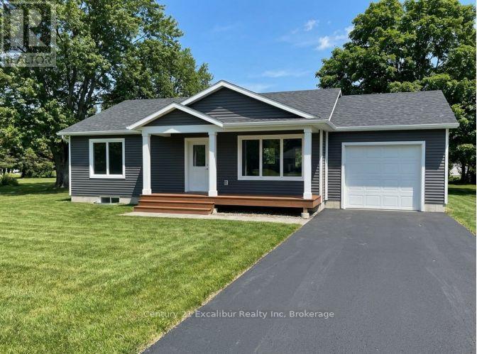 487 HILL STREET E, Centre Wellington, Ontario