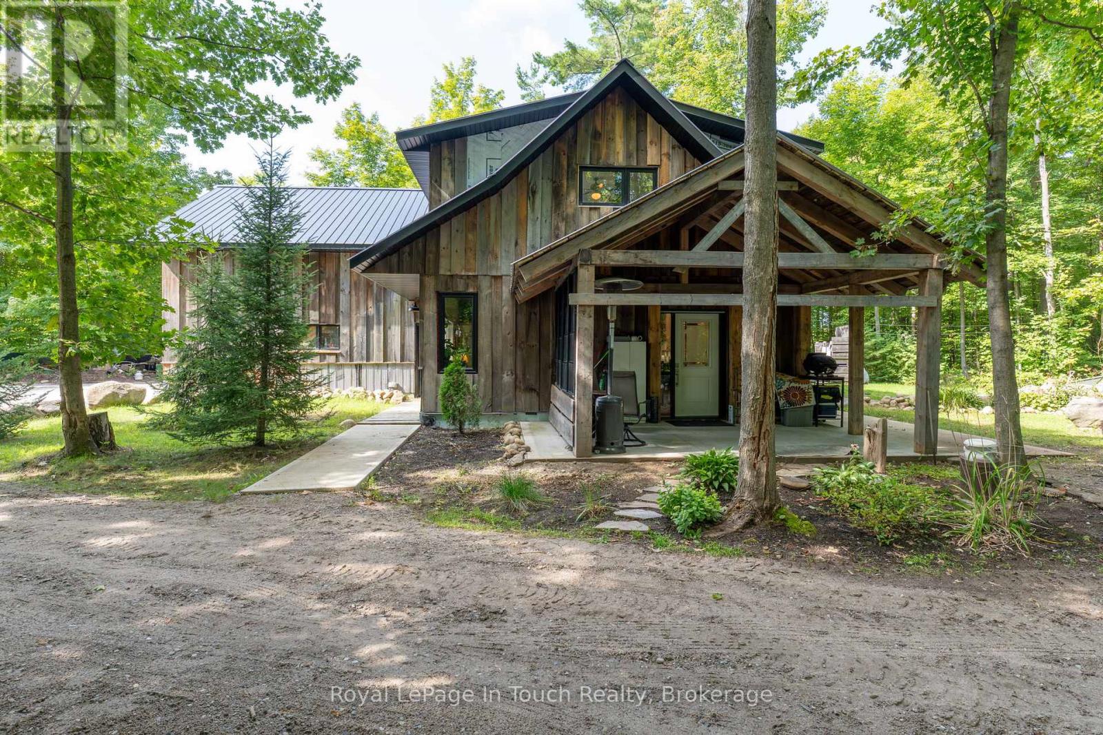 440 CONCESSION RD 16 CONCESSION E, Tiny, Ontario