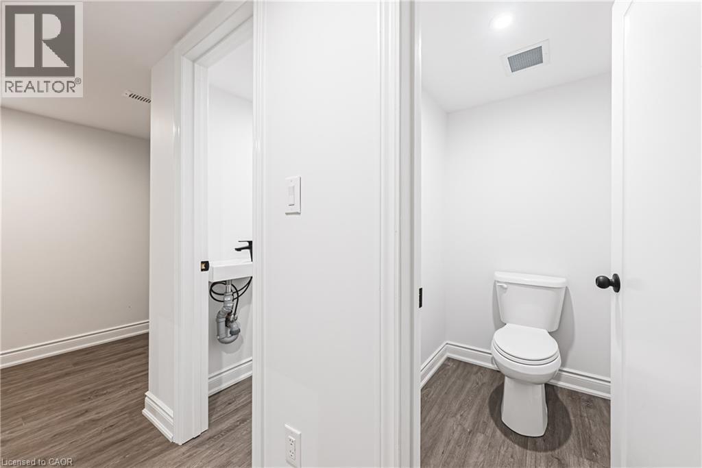 1127 Main Street E, Hamilton, Ontario  L8M 1P2 - Photo 21 - 40806489