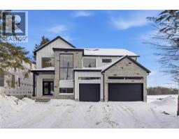 1060 WALTON Avenue, Listowel, Ontario