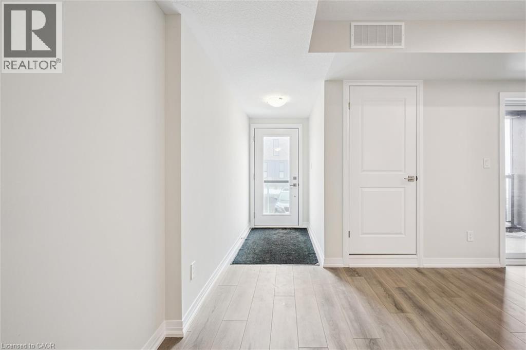 40 Urbane Boulevard, Kitchener, Ontario  N2E 0H8 - Photo 7 - 40806653