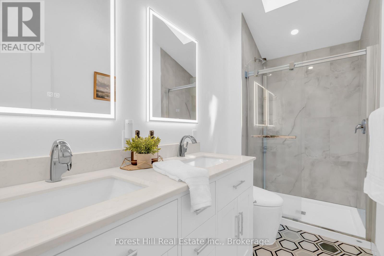 161 Herbert Street, Waterloo, Ontario  N2J 1T3 - Photo 28 - X12810892