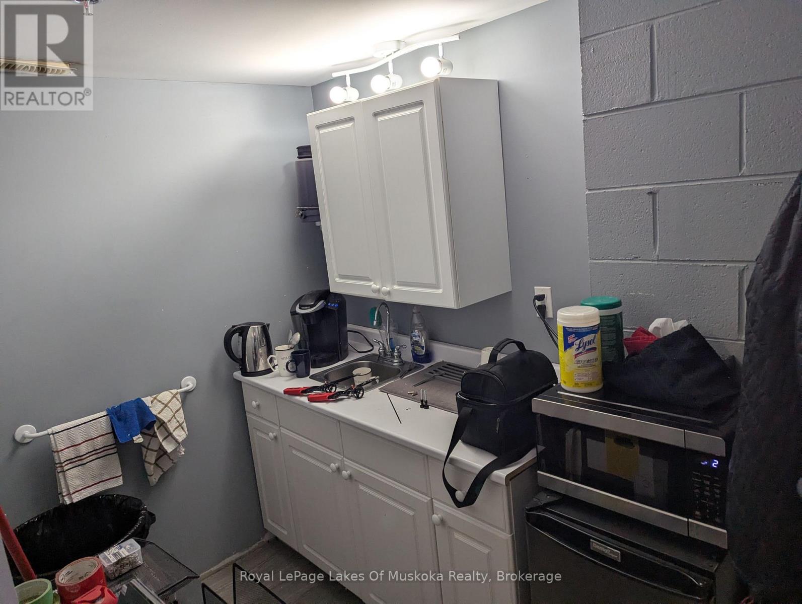 Unit 7 - 440 Ecclestone Drive, Bracebridge, Ontario  P1L 1Z6 - Photo 5 - X12814868