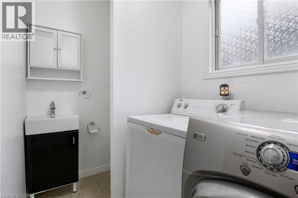 43 Middleton Street, Cambridge, Ontario  N1S 2R2 - Photo 12 - 40807293