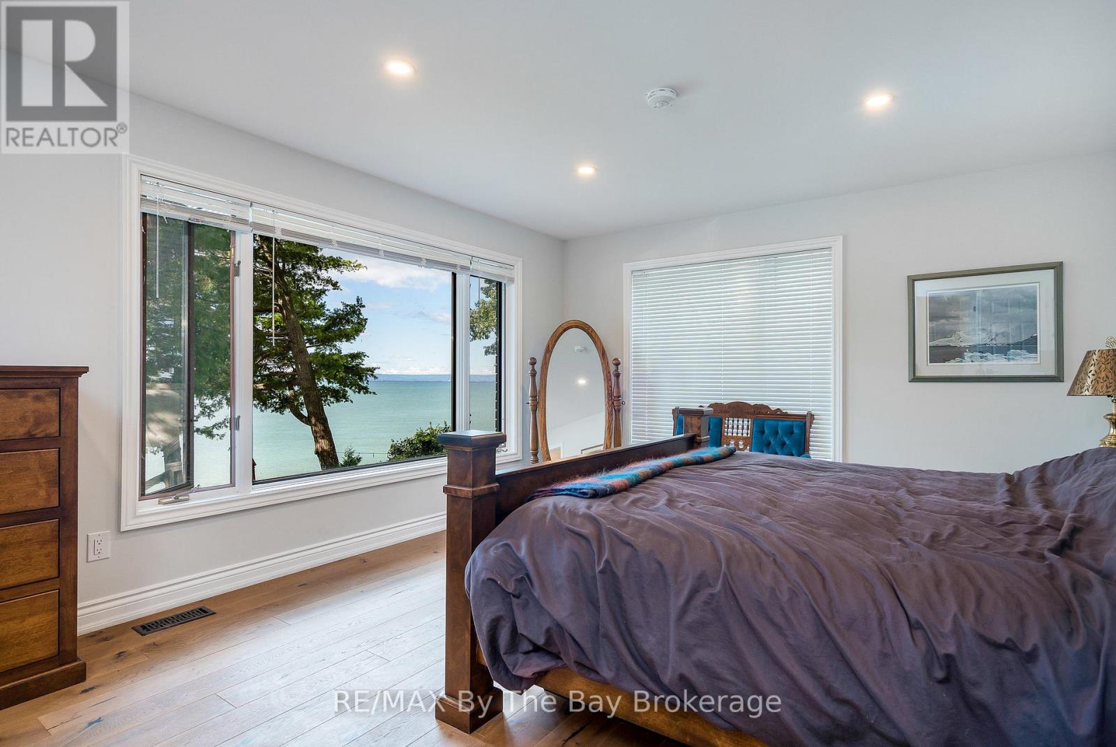 38 Willow Drive, Tiny, Ontario  L0L 1P1 - Photo 29 - S12815970