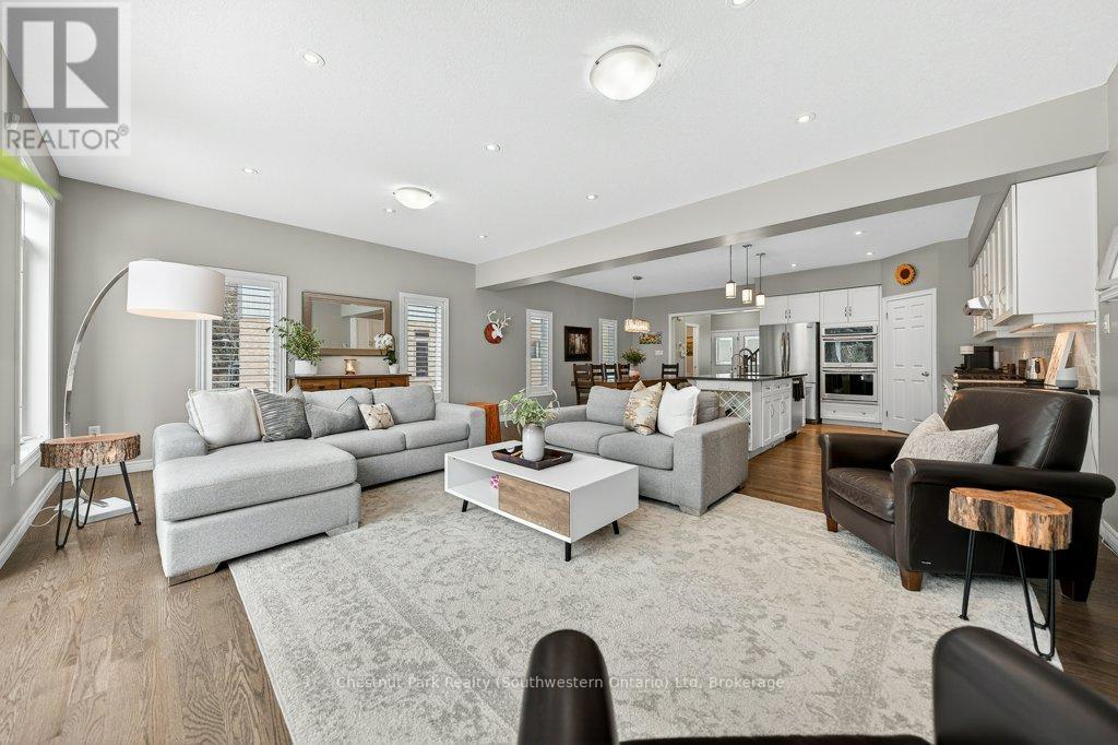 22 ROOKE COURT, Guelph, Ontario