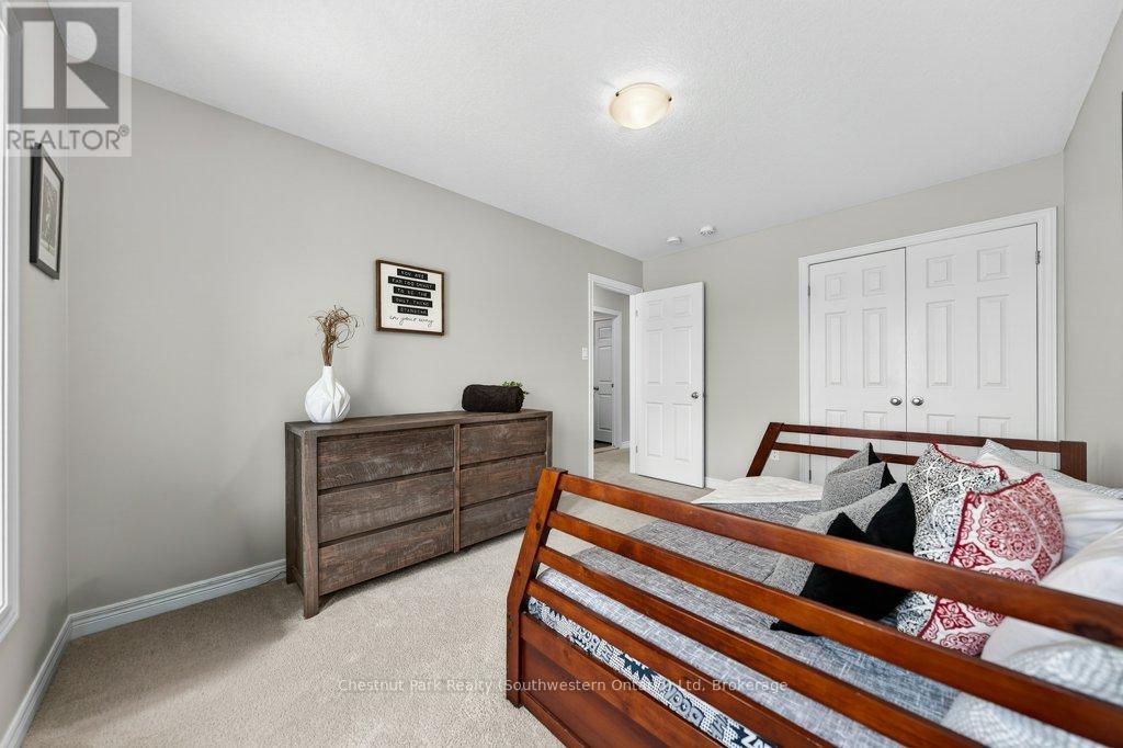 22 Rooke Court, Guelph, Ontario  N1K 0B8 - Photo 30 - X12816008