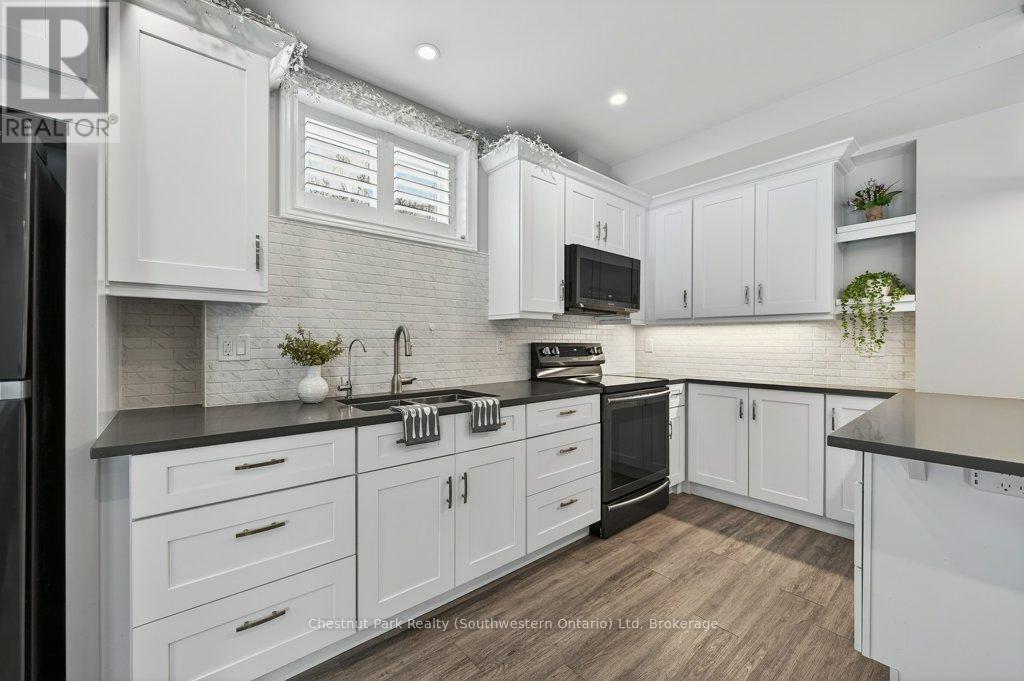 22 Rooke Court, Guelph, Ontario  N1K 0B8 - Photo 39 - X12816008