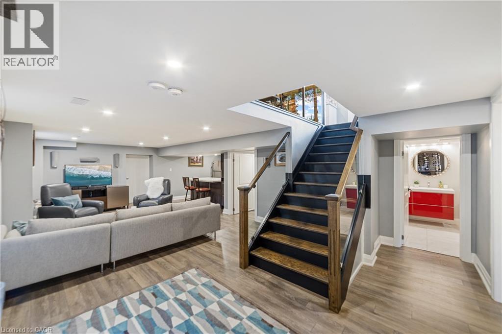 535 Locust Street, Burlington, Ontario  L7S 1V4 - Photo 35 - 40807349