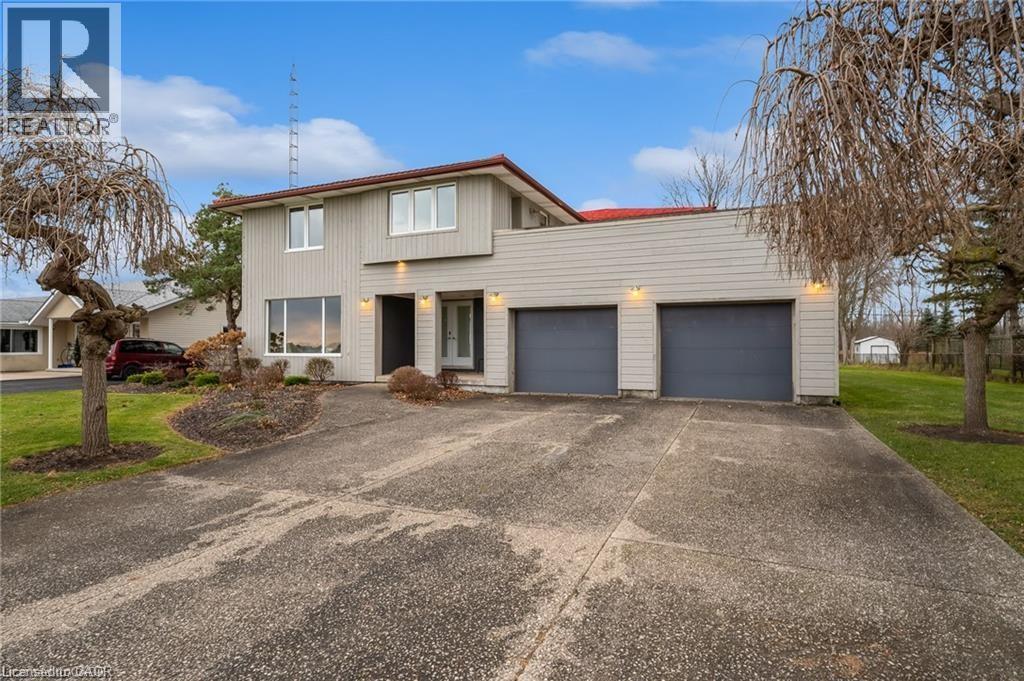 1321 Niagara Parkway, Fort Erie, Ontario  L2A 5M4 - Photo 3 - 40807475