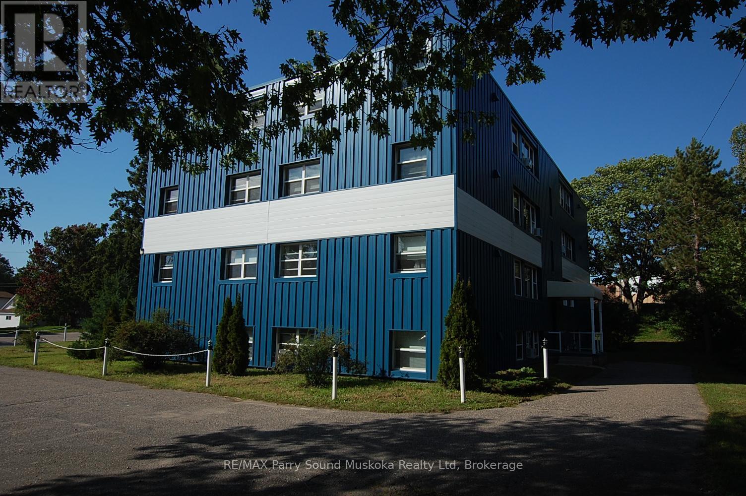 4 - 118 Isabella Street, Parry Sound, Ontario  P2A 1N1 - Photo 34 - X12818316