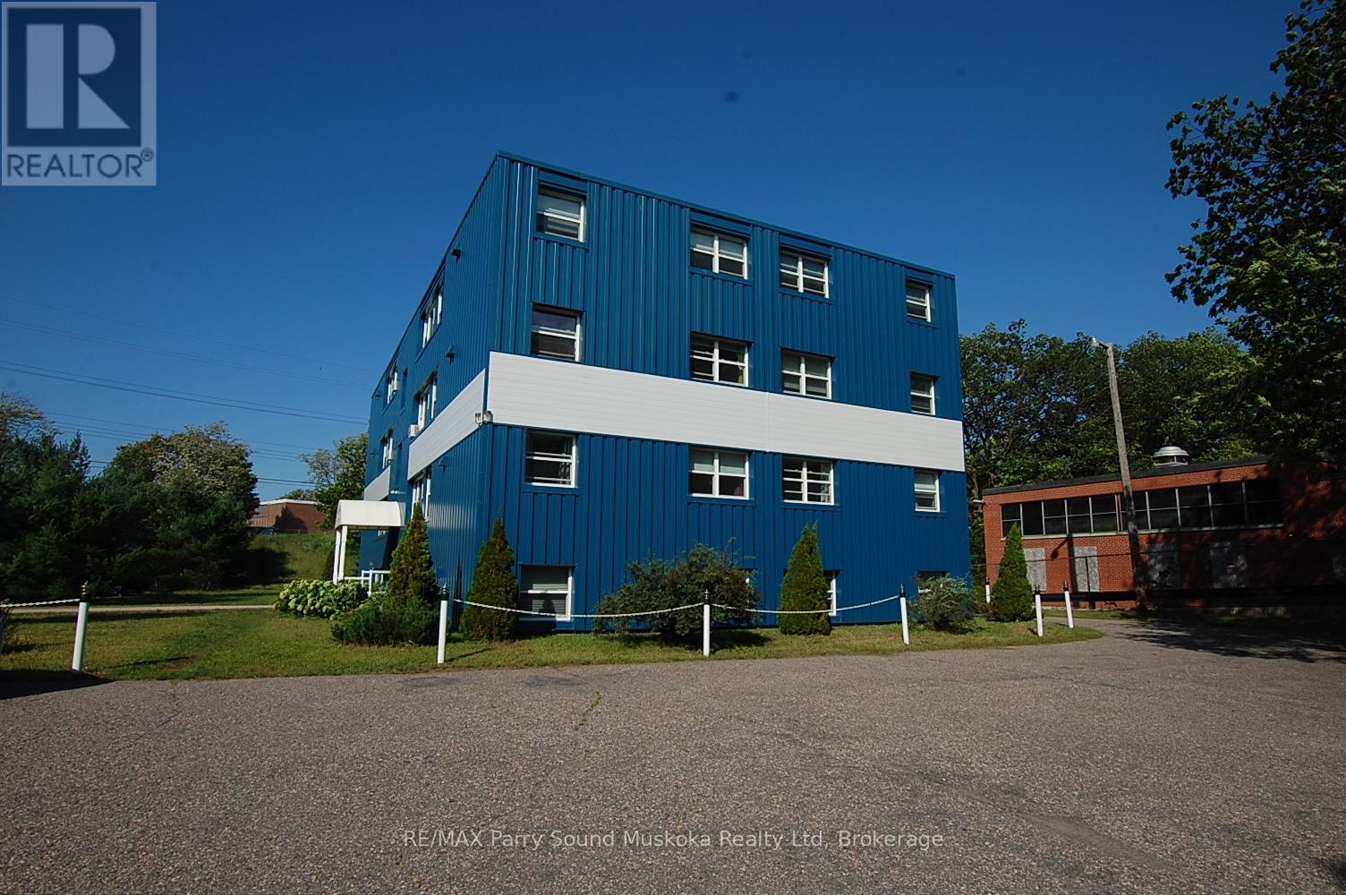 4 - 118 Isabella Street, Parry Sound, Ontario  P2A 1N1 - Photo 35 - X12818316