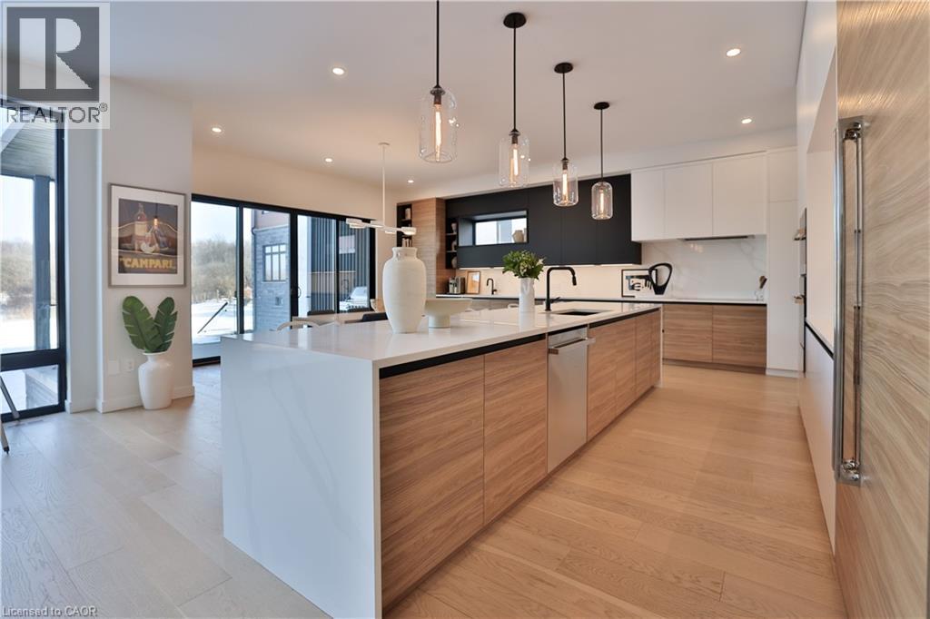 70 Upper Mount Albion Road, Hamilton, Ontario  L8J 2S1 - Photo 11 - 40806591