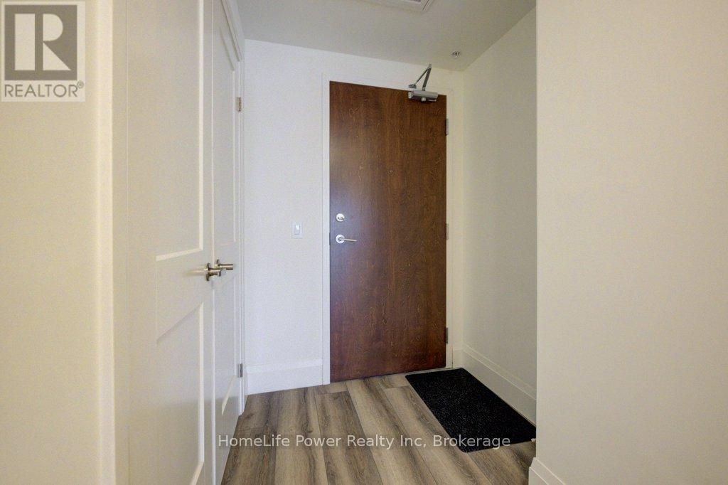 1810 - 108 Garment Street, Kitchener, Ontario  N2G 0E2 - Photo 3 - X12821408