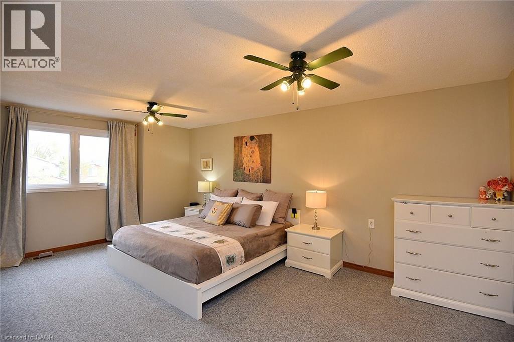 43 Niska Drive, Waterdown, Ontario  L0R 2H3 - Photo 10 - 40807875