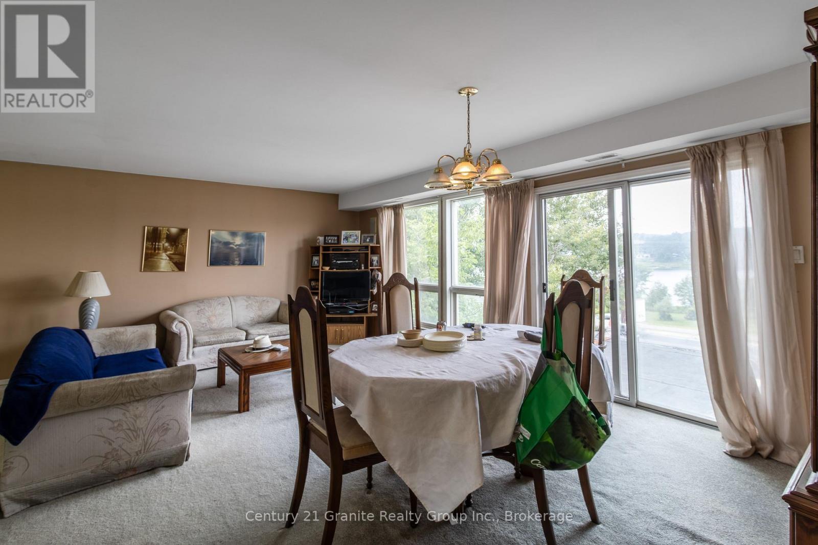 42 Highland Street, Dysart Et Al, Ontario  K0M 1S0 - Photo 21 - X12822590