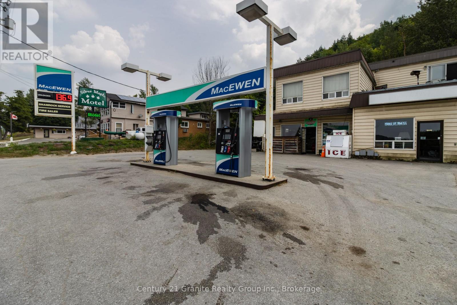 42 Highland Street, Dysart Et Al, Ontario  K0M 1S0 - Photo 3 - X12822590