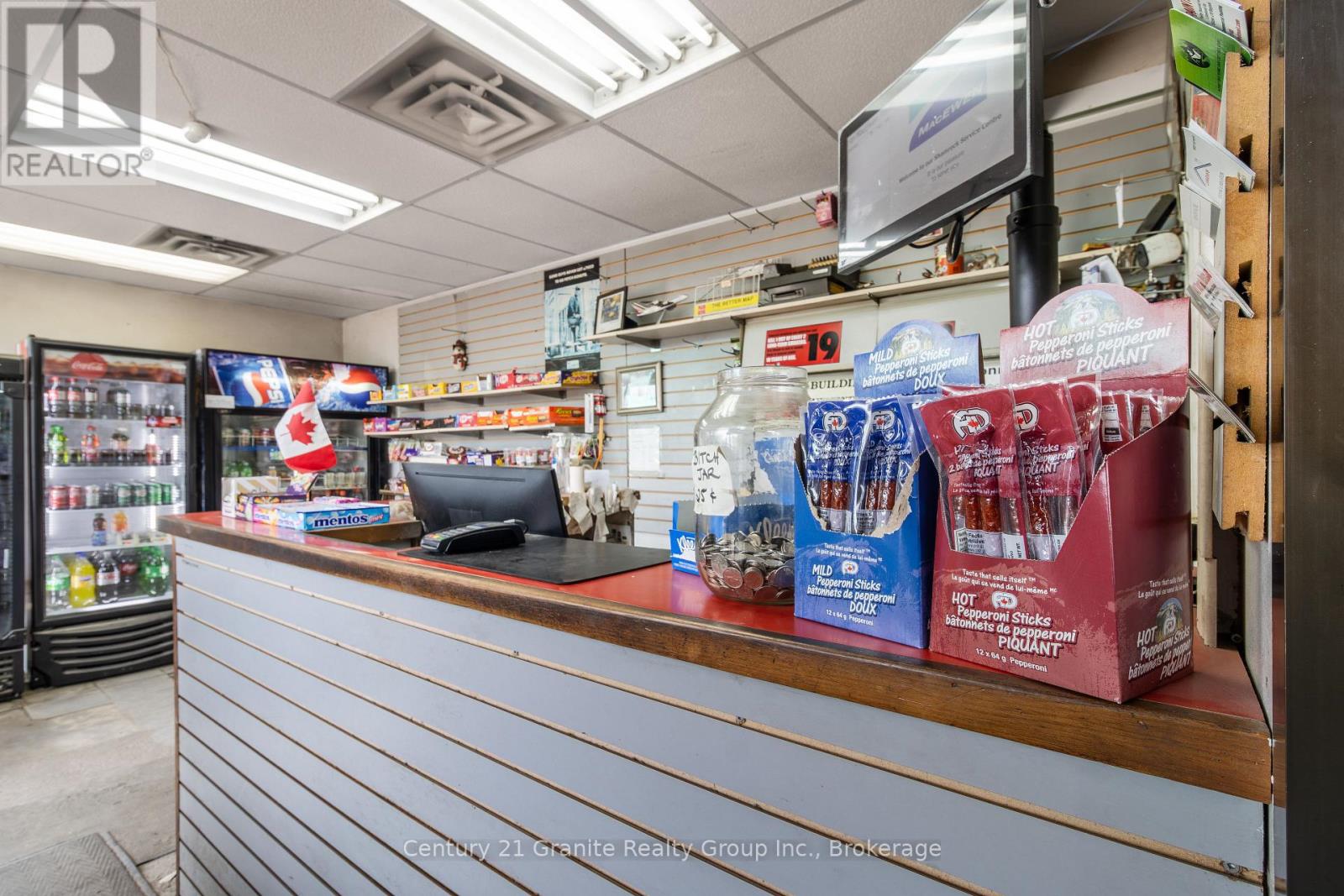 42 Highland Street, Dysart Et Al, Ontario  K0M 1S0 - Photo 5 - X12822590