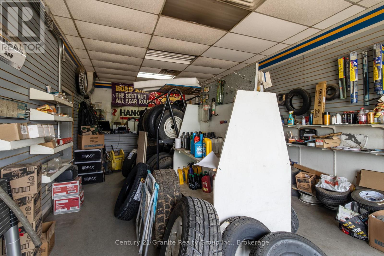 42 Highland Street, Dysart Et Al, Ontario  K0M 1S0 - Photo 8 - X12822590