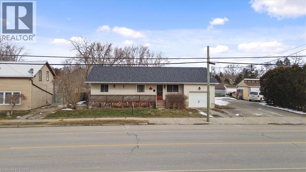 12 MAIN Street W, Selkirk, Ontario