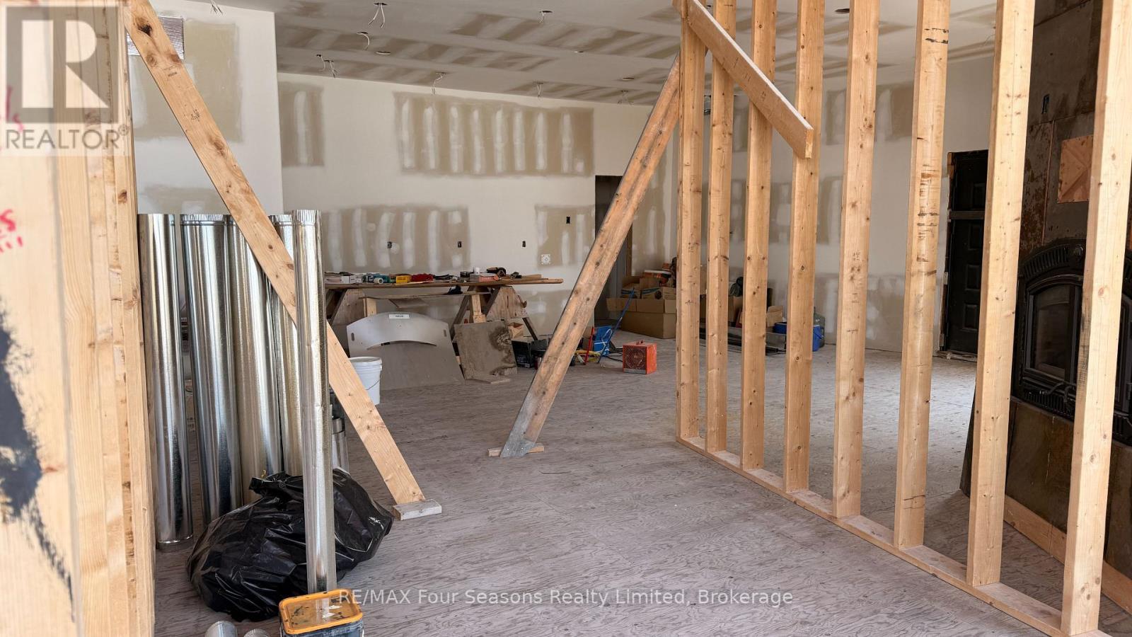 794 Dorcas Bay Road, Northern Bruce Peninsula, Ontario  N0H 2R0 - Photo 20 - X12823142