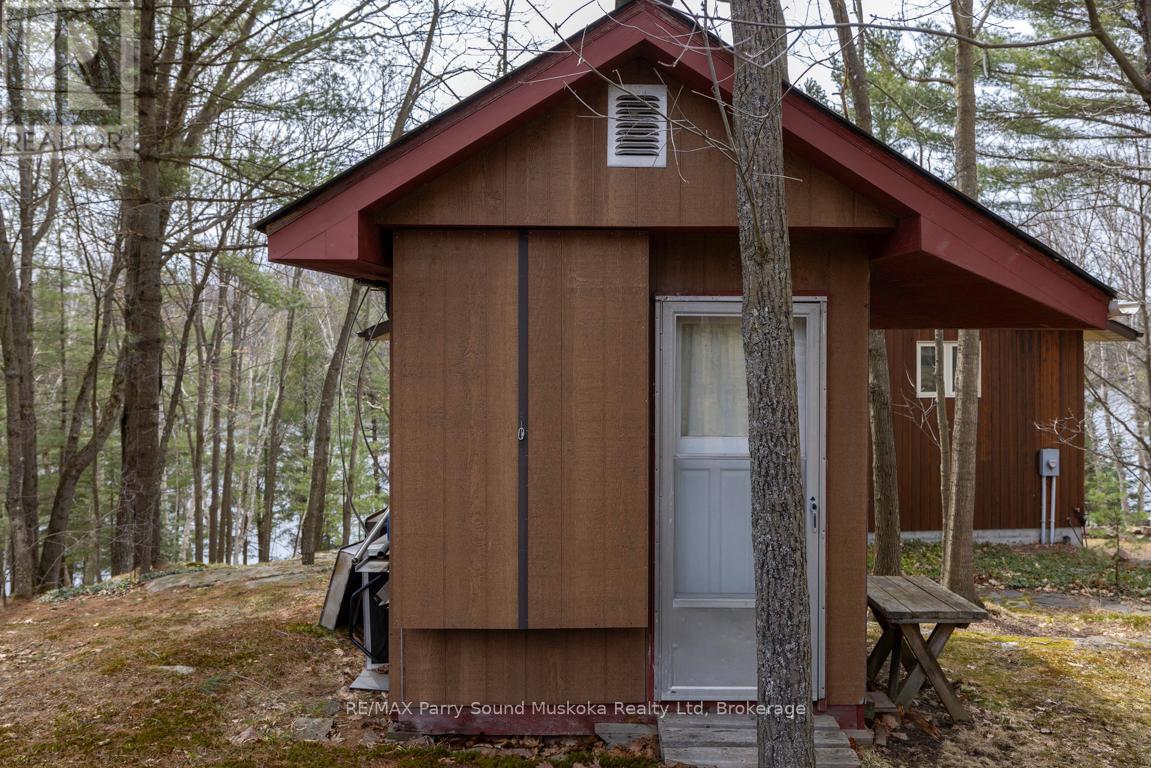 38 Shebeshekong Estates Road S, Carling, Ontario  P0G 1G0 - Photo 41 - X12823238