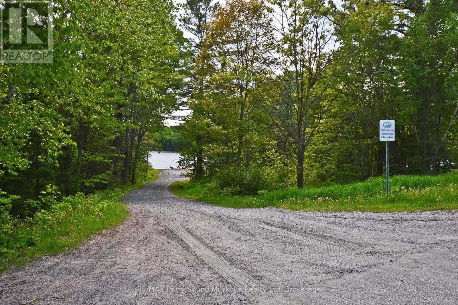 38 Shebeshekong Estates Road S, Carling, Ontario  P0G 1G0 - Photo 50 - X12823238